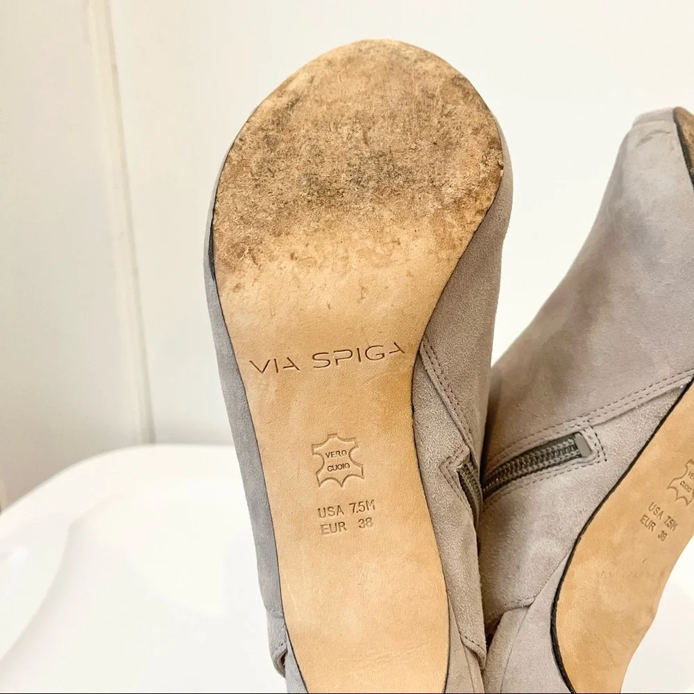⭐️ Via Spiga Gray Suede Open Toe Slingback Bootie 7.5